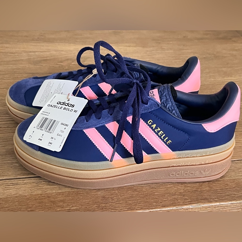 Adidas Gazelle 7.5 brand new